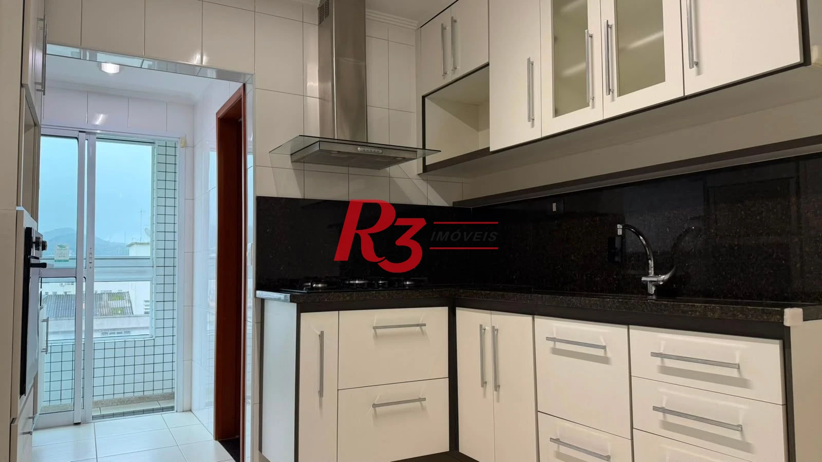 Apartamento com 2 dormitórios para alugar, 87 m² por R$ 5.600,00/mês - Campo Grande - Santos/SP