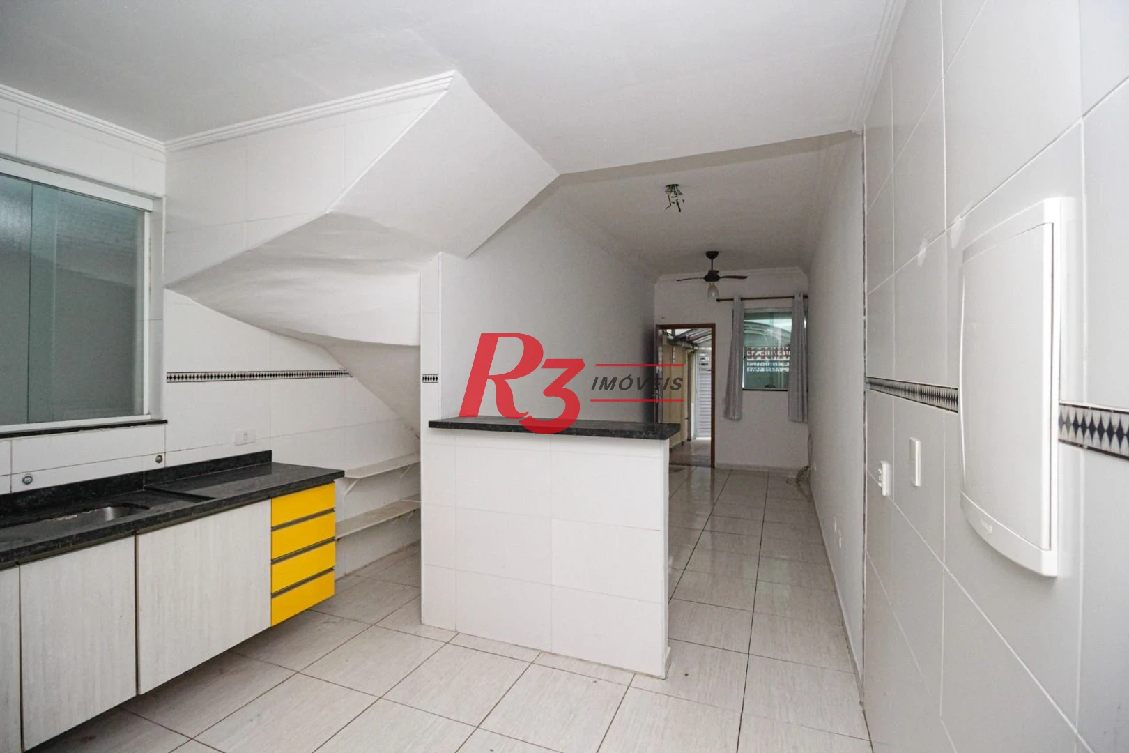 Casa com 3 dormitórios à venda, 75 m² por R$ 500.000,00 - Marapé - Santos/SP