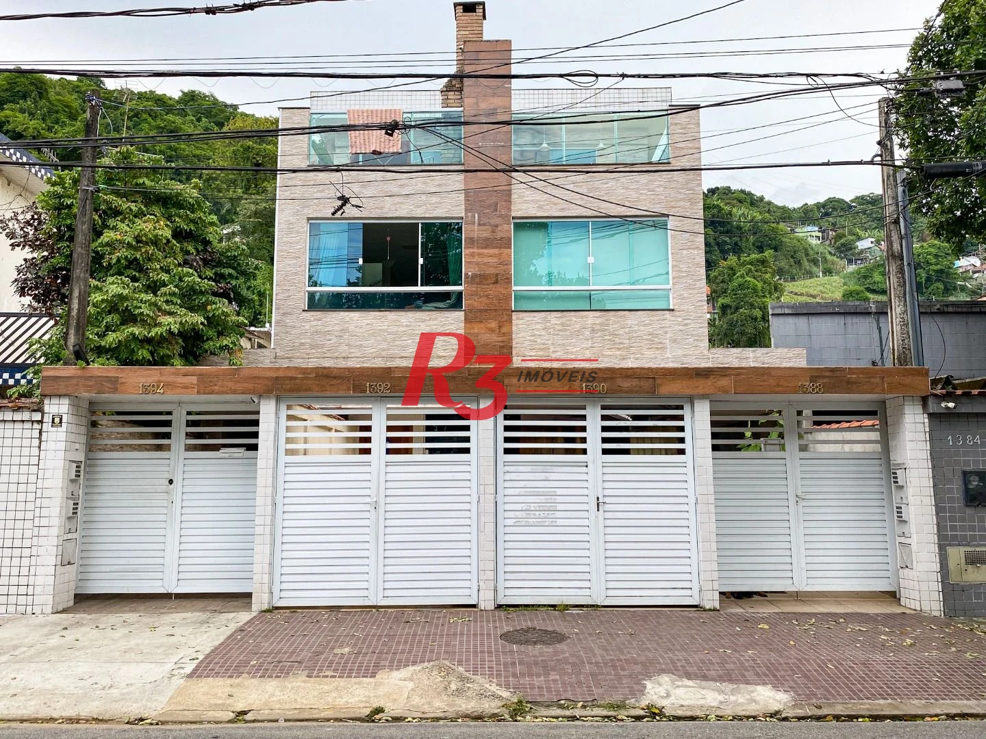 Casa com 3 dormitórios à venda, 75 m² por R$ 500.000,00 - Marapé - Santos/SP