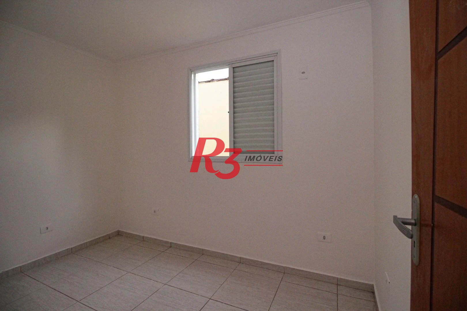 Casa com 3 dormitórios à venda, 75 m² por R$ 500.000,00 - Marapé - Santos/SP