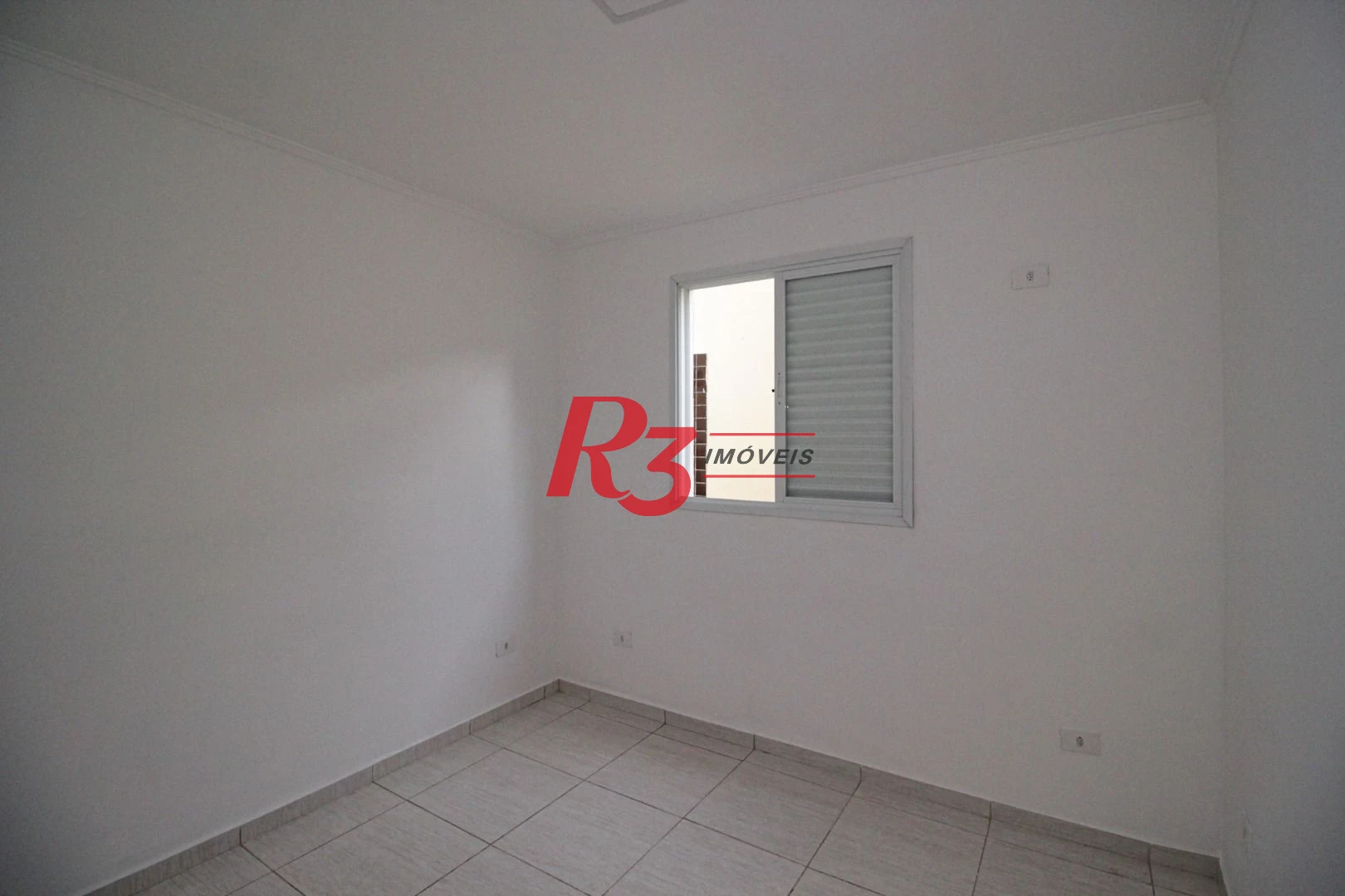 Casa com 3 dormitórios à venda, 75 m² por R$ 500.000,00 - Marapé - Santos/SP
