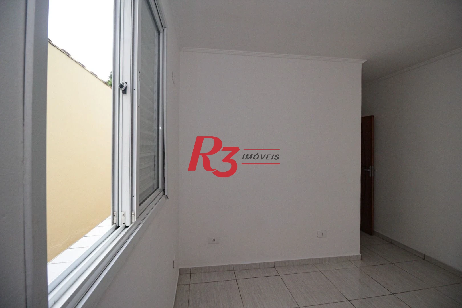 Casa com 3 dormitórios à venda, 75 m² por R$ 500.000,00 - Marapé - Santos/SP