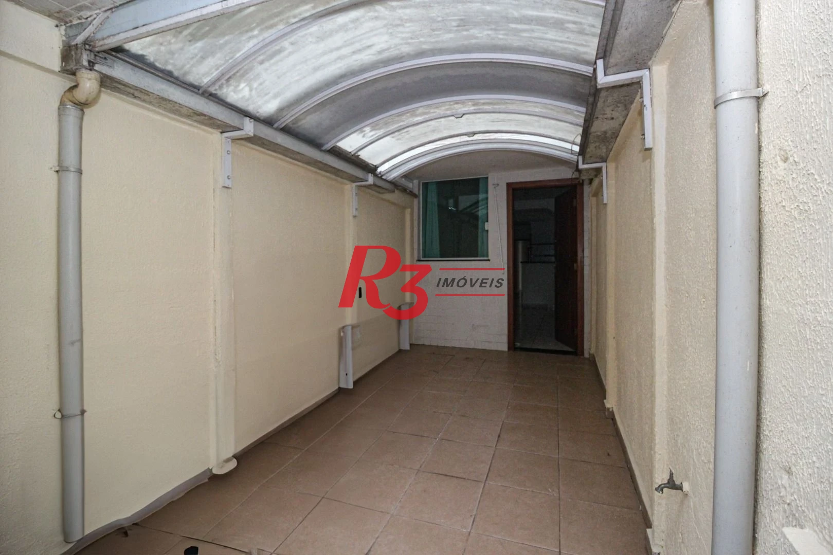 Casa com 3 dormitórios à venda, 75 m² por R$ 500.000,00 - Marapé - Santos/SP