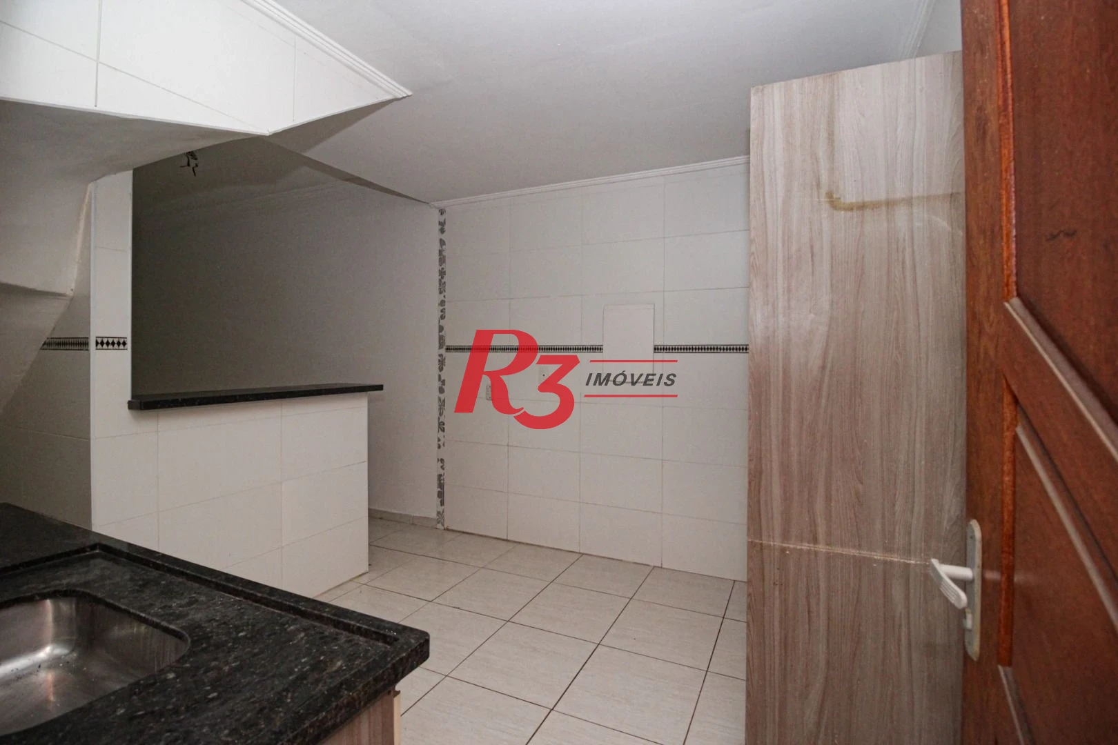 Casa com 3 dormitórios à venda, 75 m² por R$ 500.000,00 - Marapé - Santos/SP