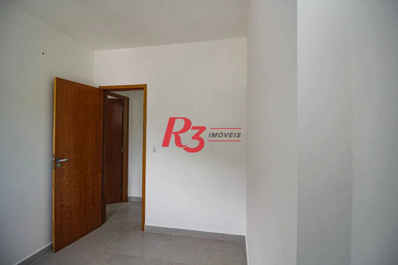 Apartamento com 2 dormitórios à venda, 55 m² por R$ 480.000,00 - Marapé - Santos/SP