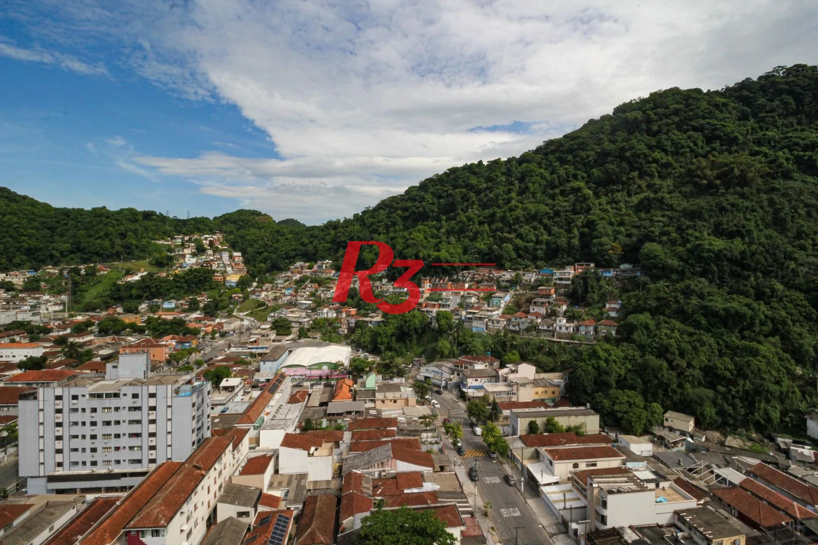 Apartamento com 2 dormitórios à venda, 55 m² por R$ 480.000,00 - Marapé - Santos/SP