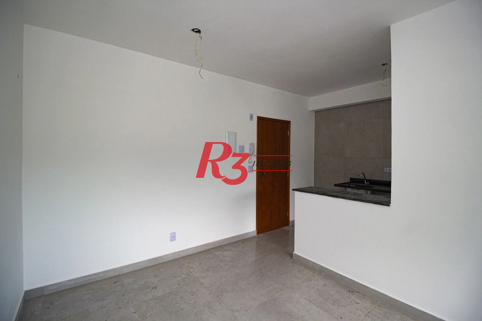 Apartamento com 2 dormitórios à venda, 55 m² por R$ 480.000,00 - Marapé - Santos/SP