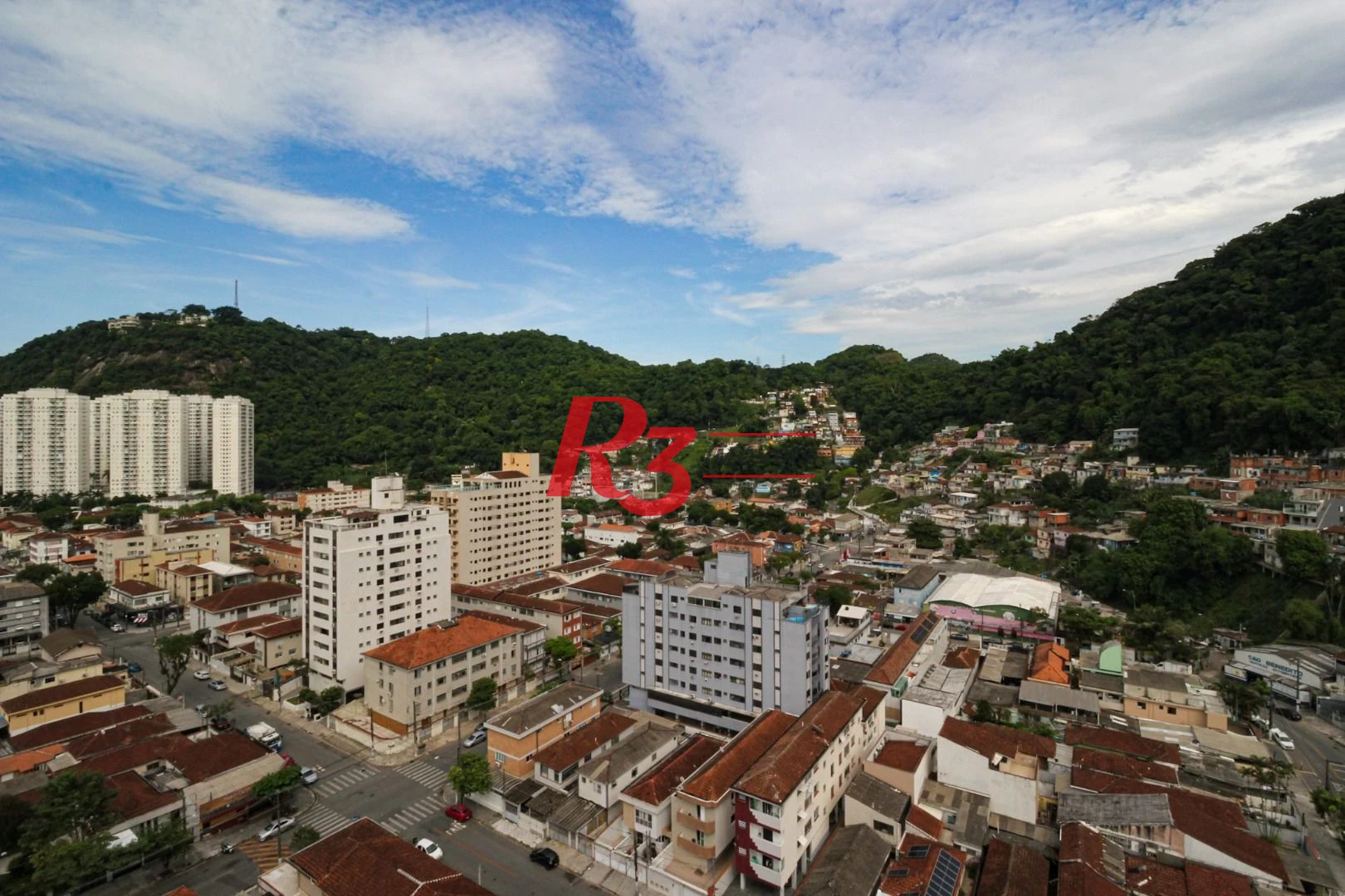 Apartamento com 2 dormitórios à venda, 55 m² por R$ 480.000,00 - Marapé - Santos/SP