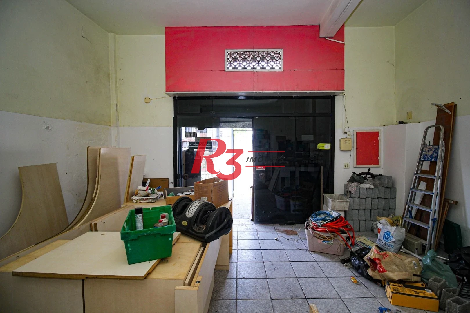 Loja à venda, com 40 m² de área, Santos SP