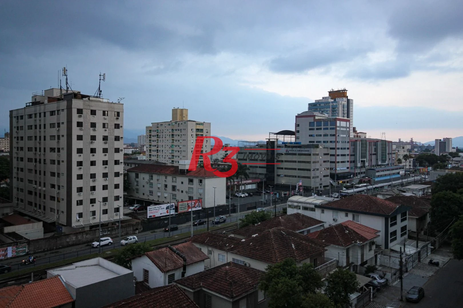 Apartamento com 3 dormitórios à venda, 81 m² por R$ 980.000,00 - Boqueirão - Santos/SP