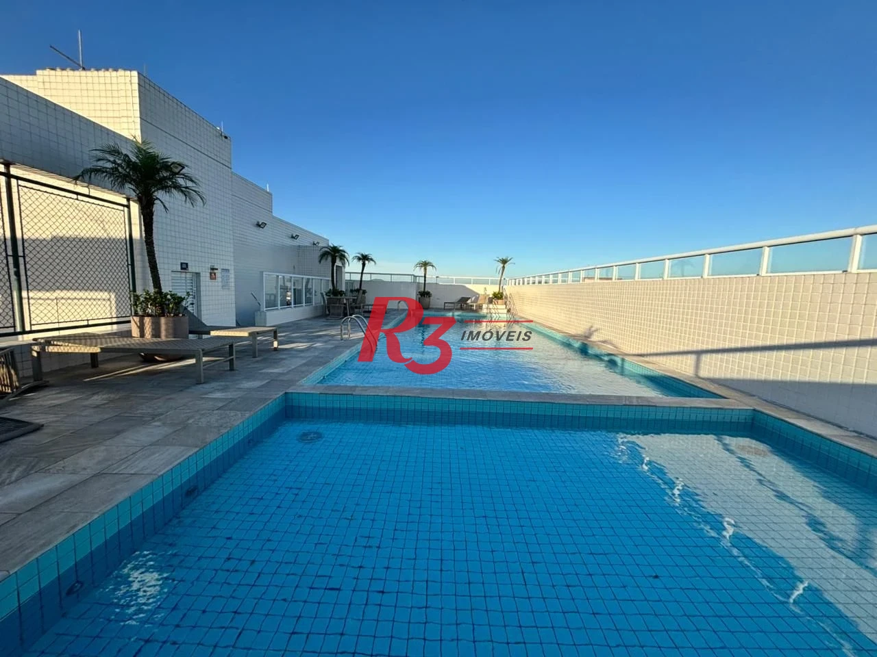 Apartamento com 3 dormitórios à venda, 81 m² por R$ 980.000,00 - Boqueirão - Santos/SP