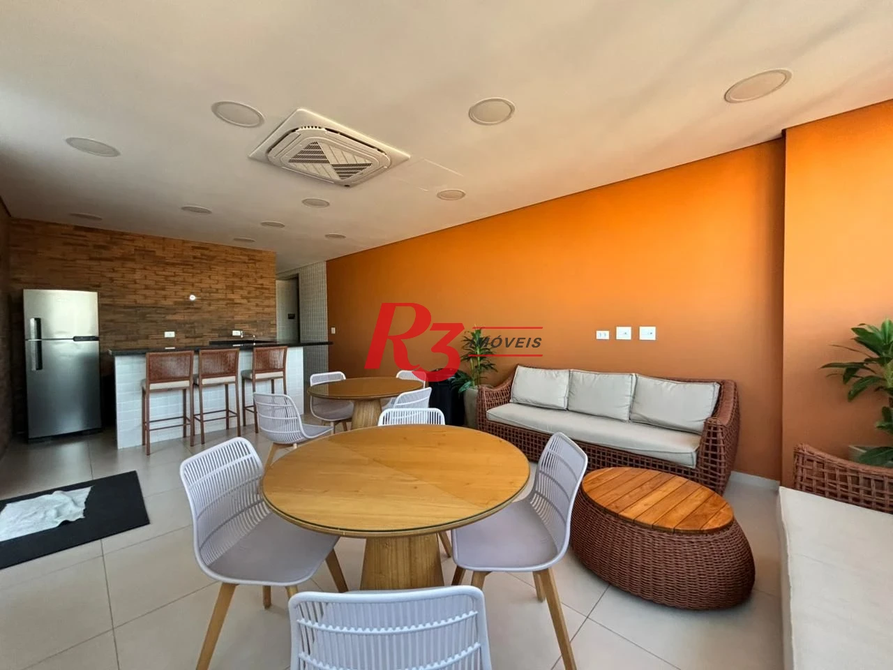 Apartamento com 3 dormitórios à venda, 81 m² por R$ 980.000,00 - Boqueirão - Santos/SP