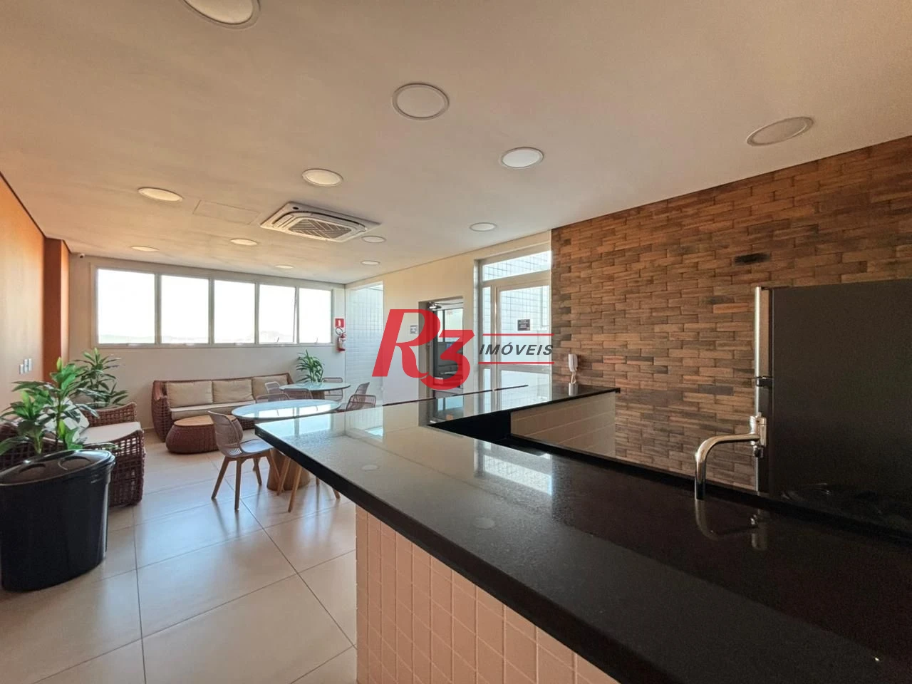 Apartamento com 3 dormitórios à venda, 81 m² por R$ 980.000,00 - Boqueirão - Santos/SP
