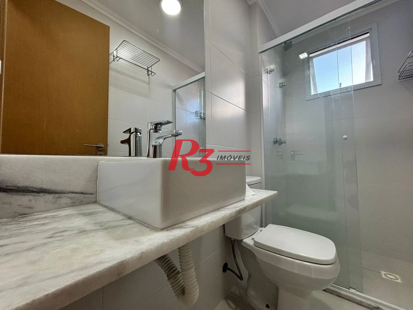 Apartamento com 3 dormitórios à venda, 81 m² por R$ 980.000,00 - Boqueirão - Santos/SP