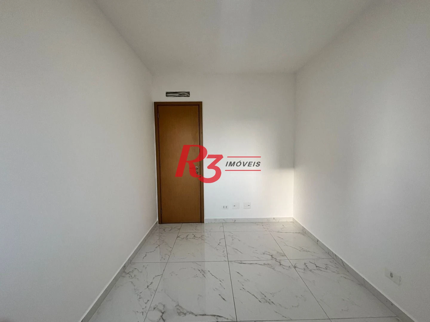 Apartamento com 3 dormitórios à venda, 81 m² por R$ 980.000,00 - Boqueirão - Santos/SP