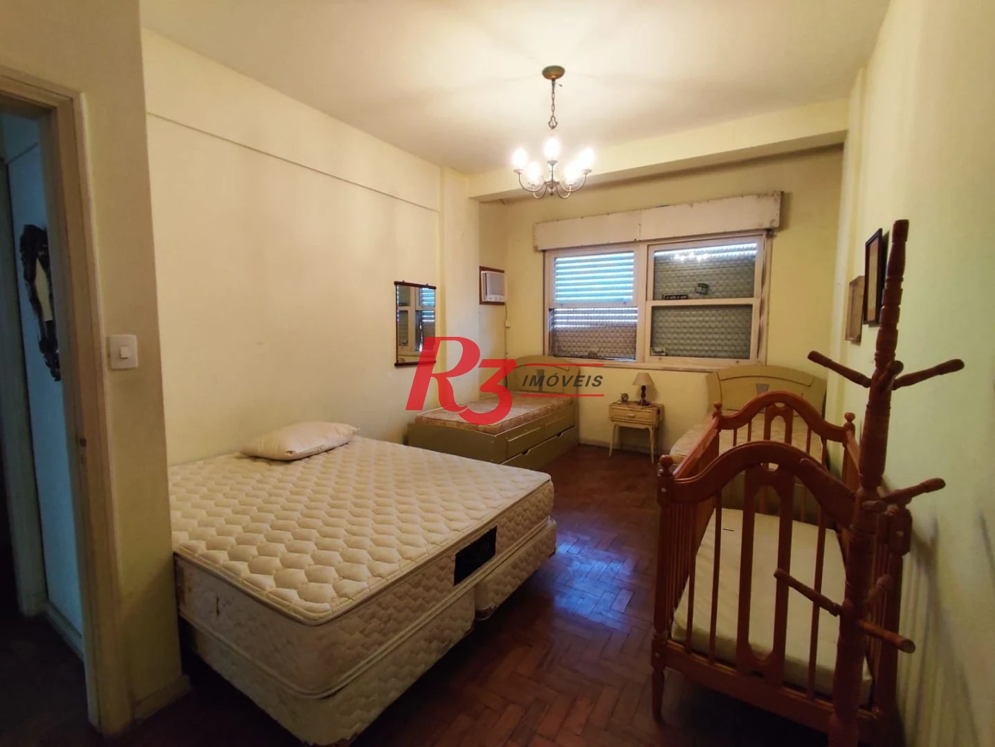 Apartamento com 3 dormitórios para alugar, 173 m² por R$ 4.700,00/mês - Gonzaga - Santos/SP