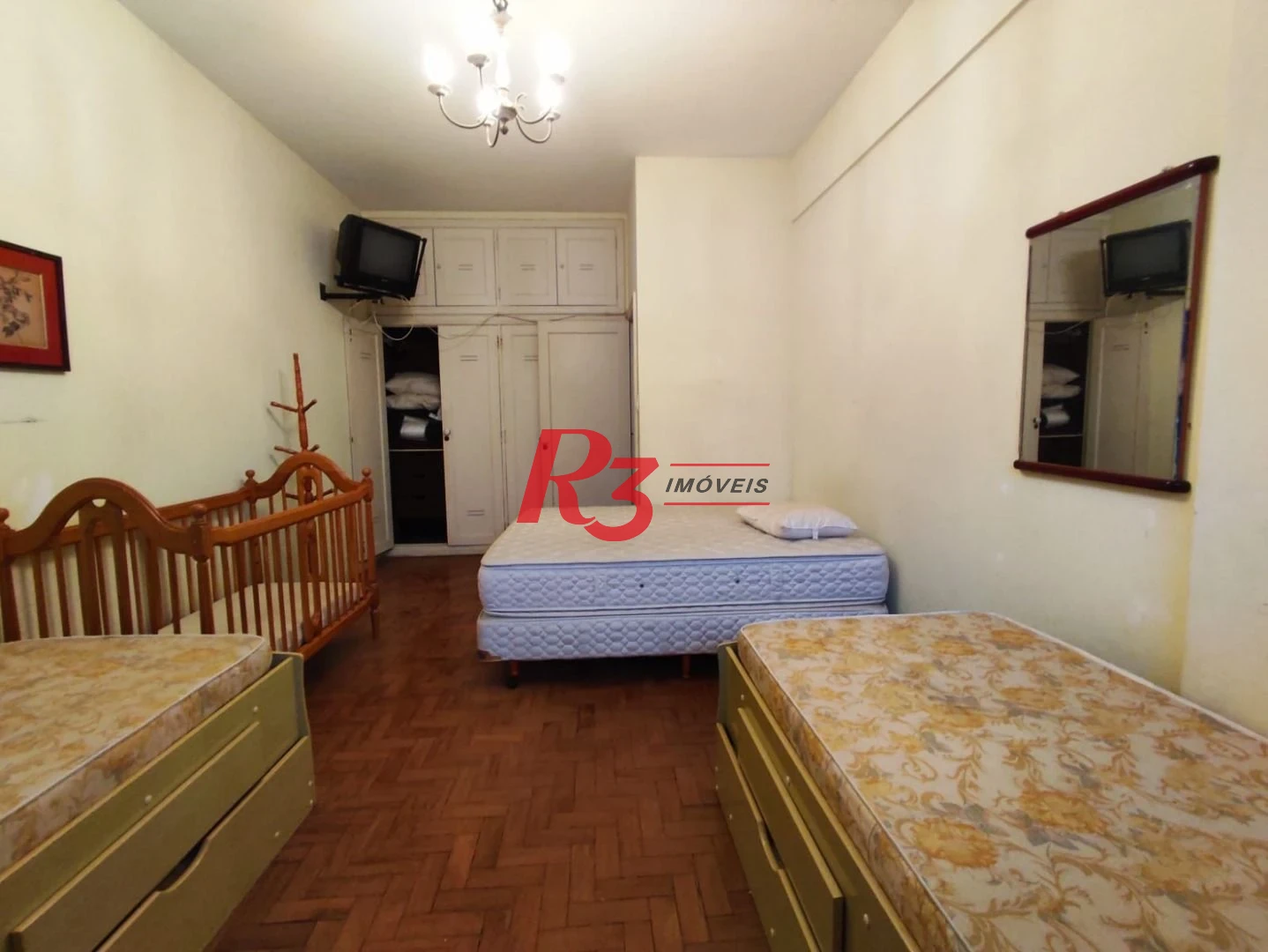 Apartamento com 3 dormitórios para alugar, 173 m² por R$ 4.700,00/mês - Gonzaga - Santos/SP