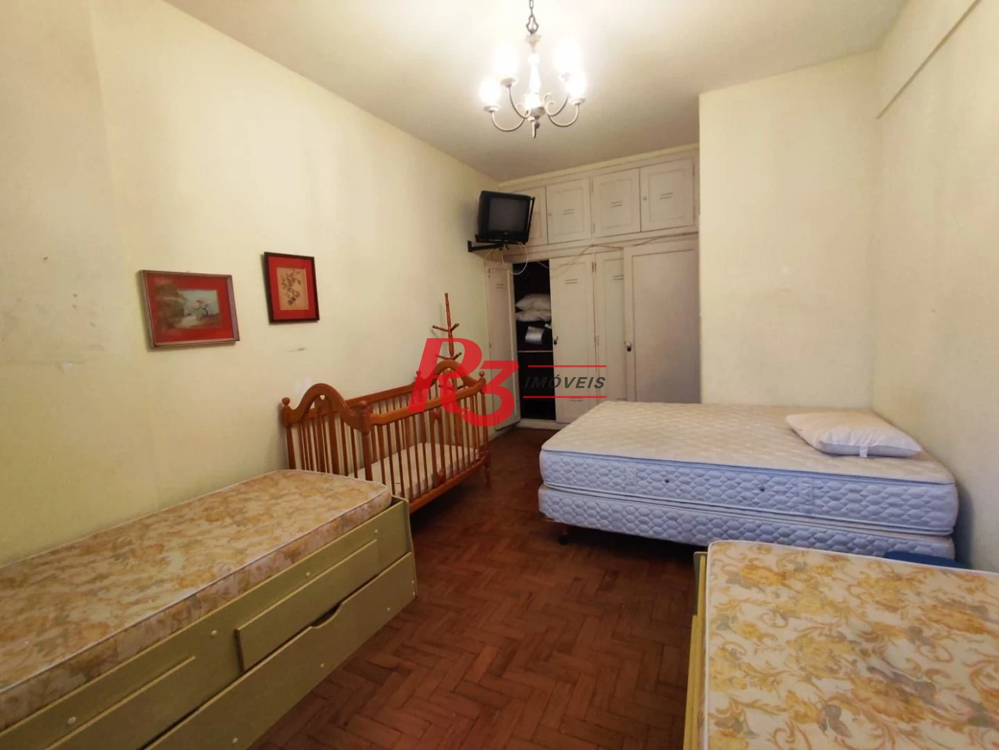 Apartamento com 3 dormitórios para alugar, 173 m² por R$ 4.700,00/mês - Gonzaga - Santos/SP