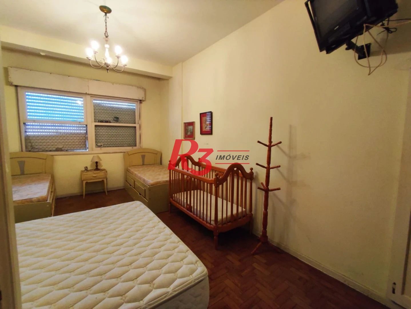 Apartamento com 3 dormitórios para alugar, 173 m² por R$ 4.700,00/mês - Gonzaga - Santos/SP