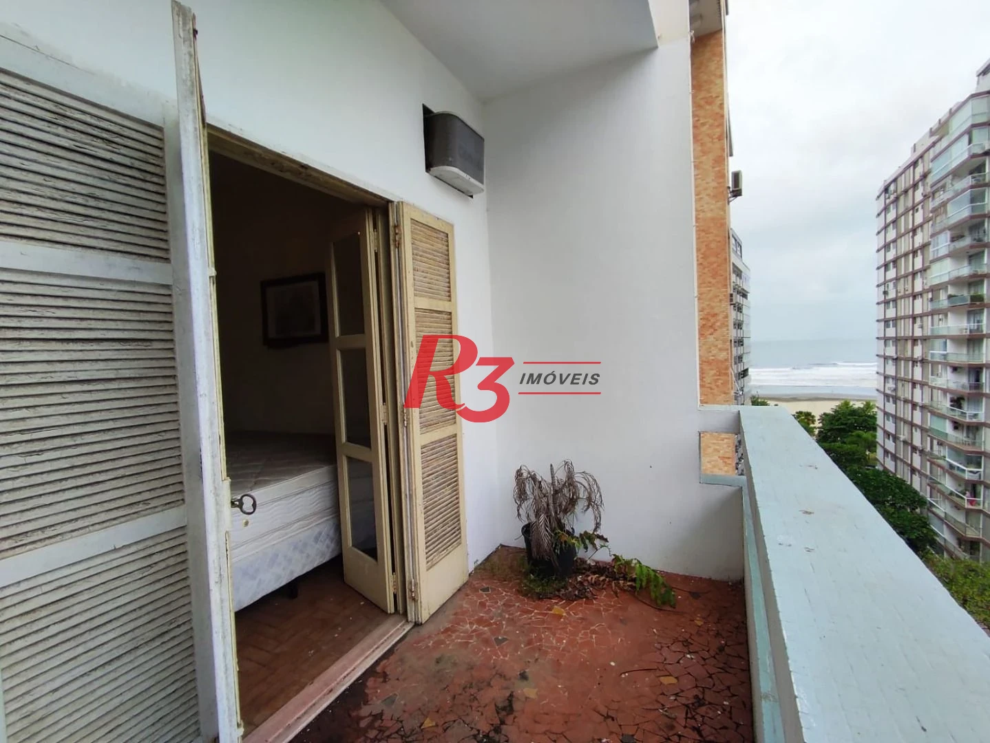 Apartamento com 3 dormitórios para alugar, 173 m² por R$ 4.700,00/mês - Gonzaga - Santos/SP