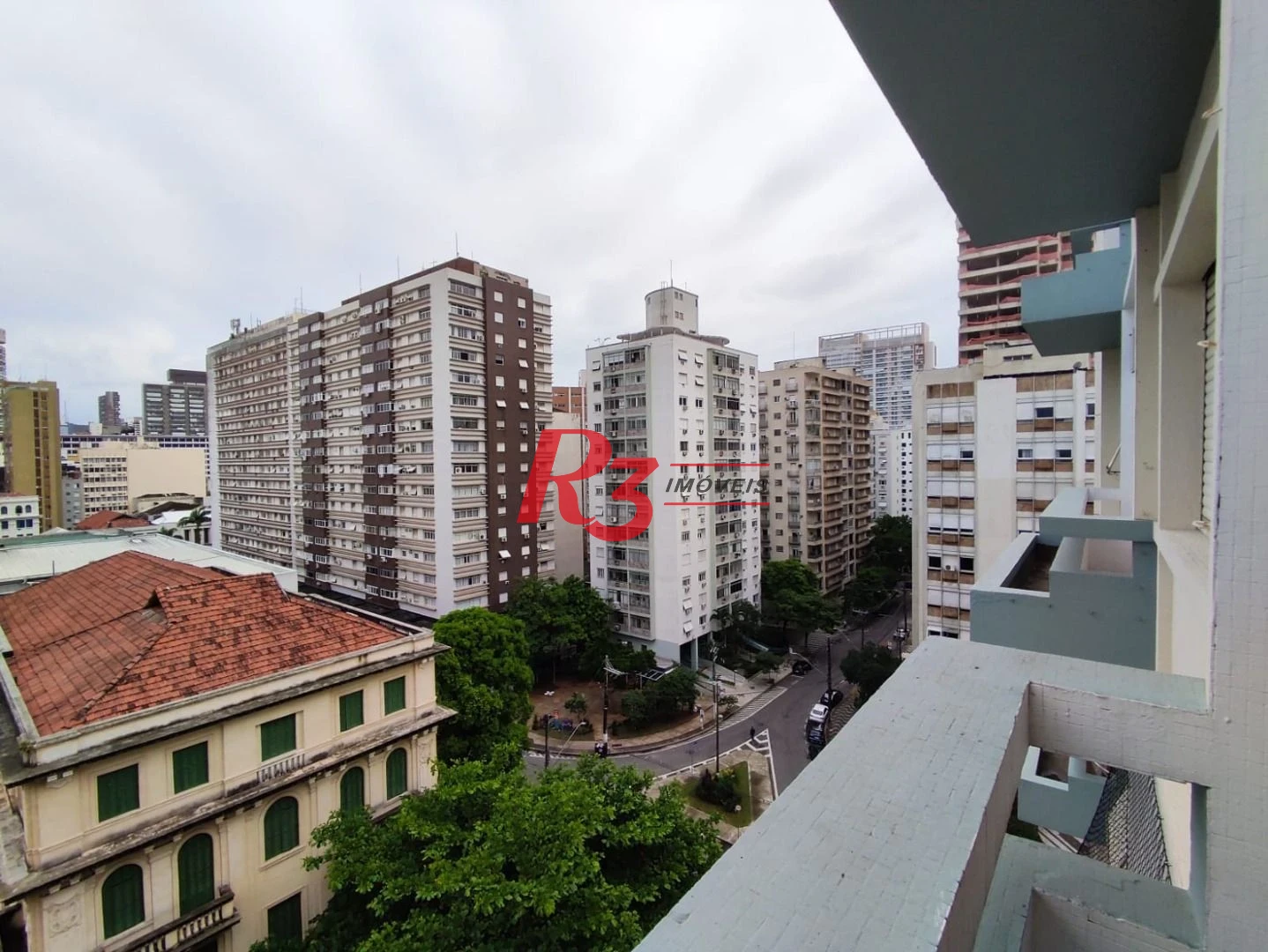 Apartamento com 3 dormitórios para alugar, 173 m² por R$ 4.700,00/mês - Gonzaga - Santos/SP
