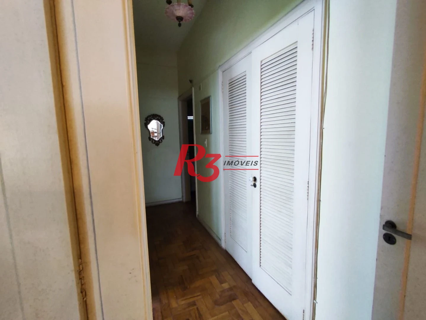 Apartamento com 3 dormitórios para alugar, 173 m² por R$ 4.700,00/mês - Gonzaga - Santos/SP