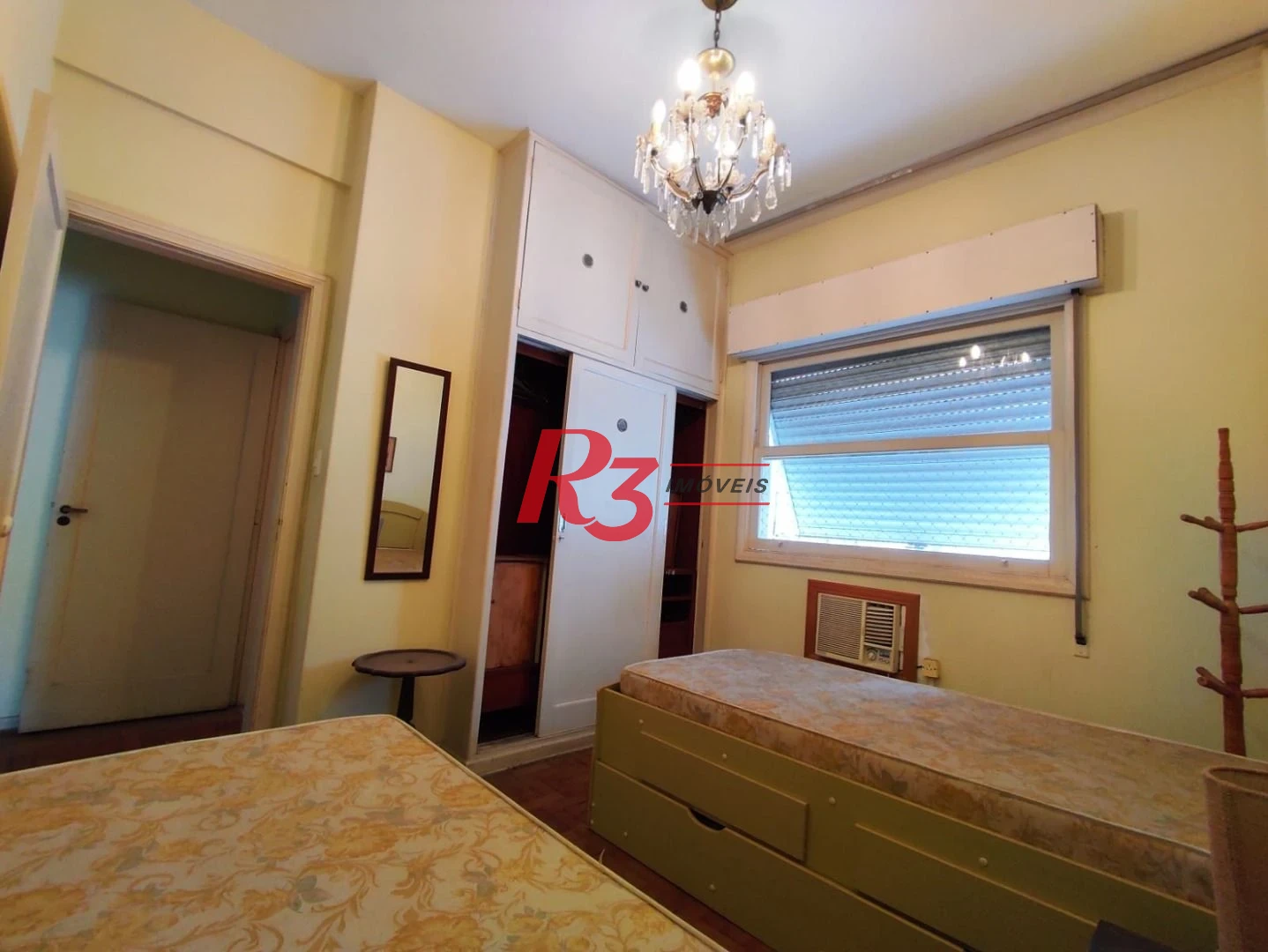 Apartamento com 3 dormitórios para alugar, 173 m² por R$ 4.700,00/mês - Gonzaga - Santos/SP