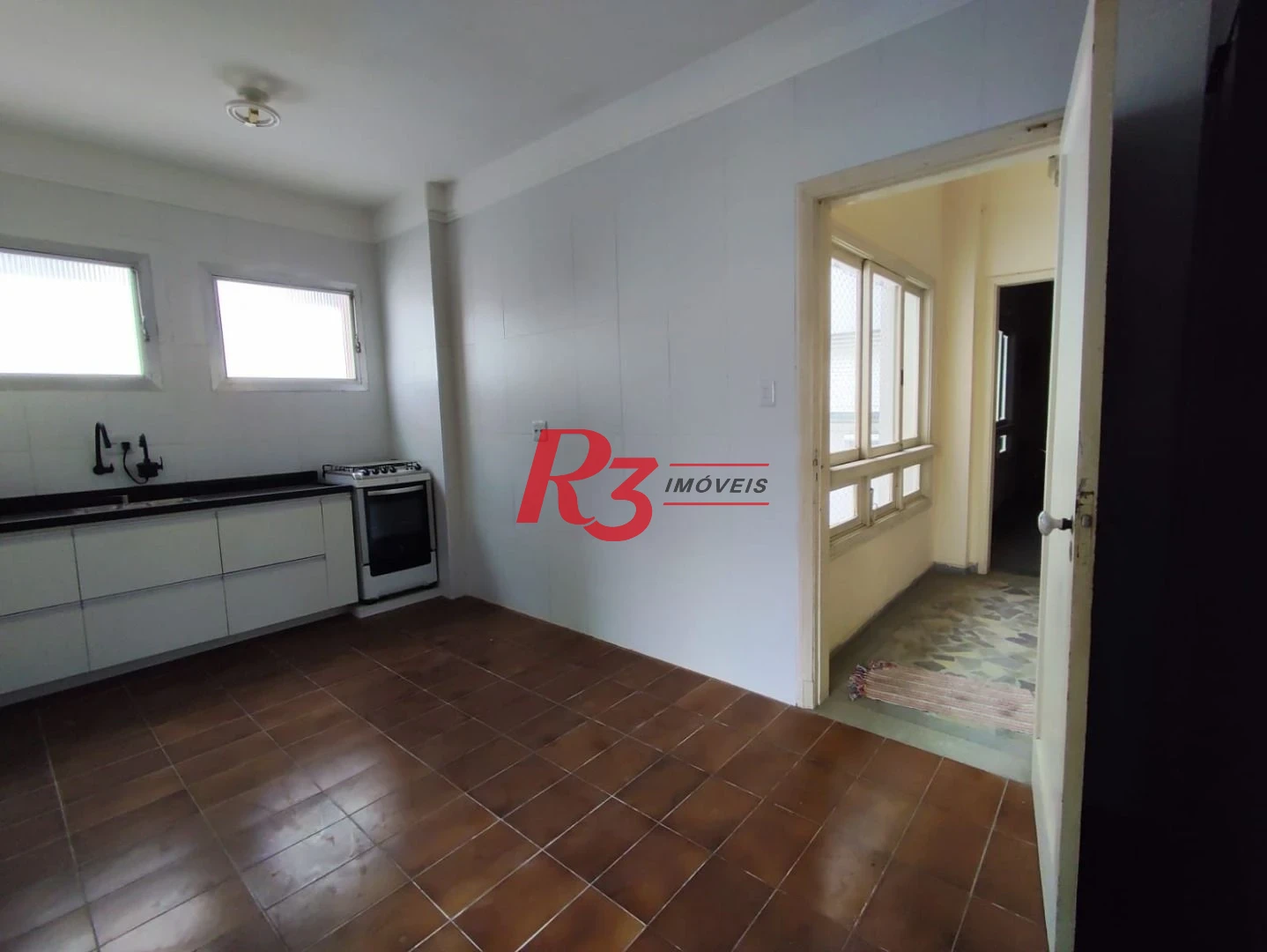 Apartamento com 3 dormitórios para alugar, 173 m² por R$ 4.700,00/mês - Gonzaga - Santos/SP