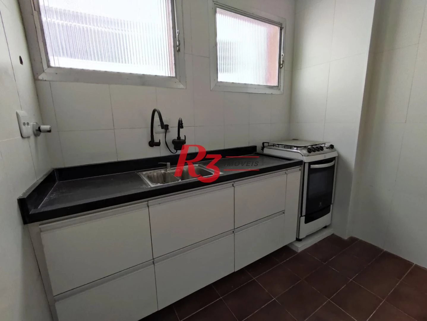 Apartamento com 3 dormitórios para alugar, 173 m² por R$ 4.700,00/mês - Gonzaga - Santos/SP