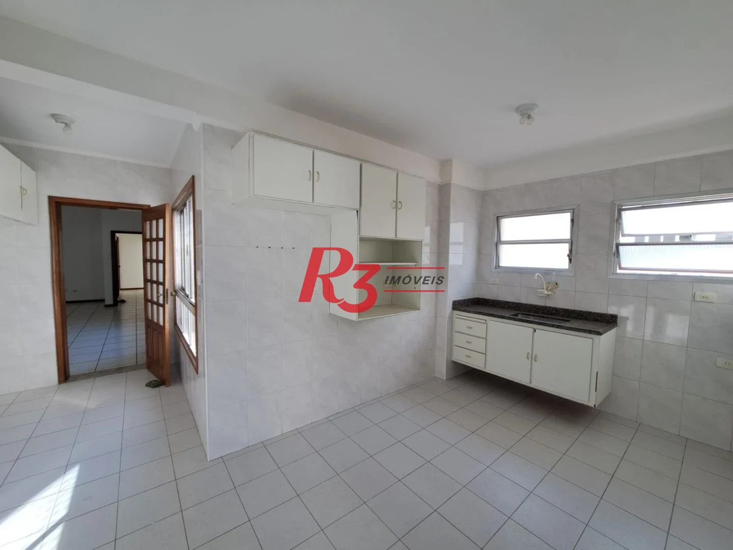 Apartamento com 3 dormitórios à venda, 174 m² por R$ 1.100.000,00 - Gonzaga - Santos/SP