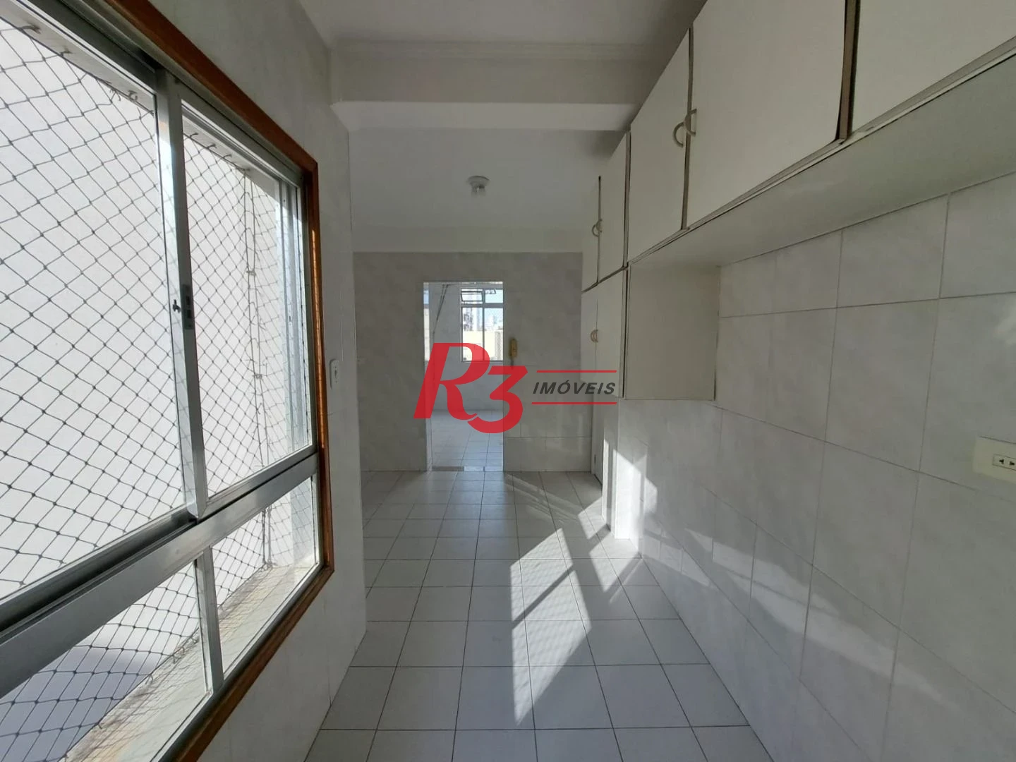 Apartamento com 3 dormitórios à venda, 174 m² por R$ 1.100.000,00 - Gonzaga - Santos/SP