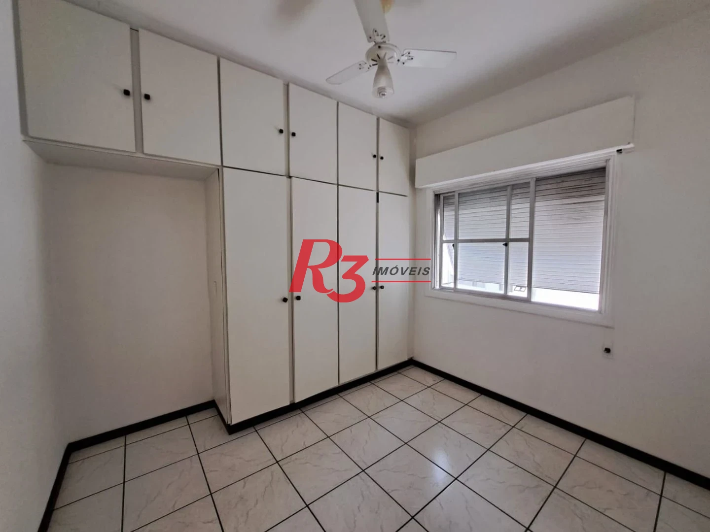 Apartamento com 3 dormitórios à venda, 174 m² por R$ 1.100.000,00 - Gonzaga - Santos/SP