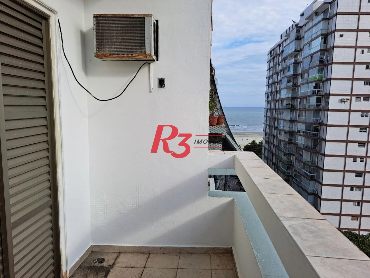 Apartamento com 3 dormitórios à venda, 174 m² por R$ 1.100.000,00 - Gonzaga - Santos/SP