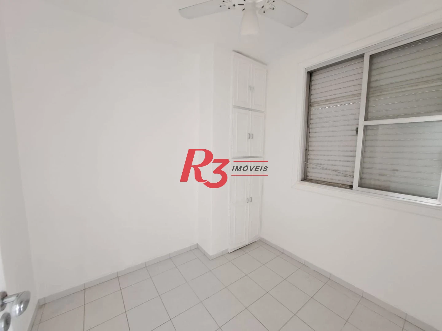 Apartamento com 3 dormitórios à venda, 174 m² por R$ 1.100.000,00 - Gonzaga - Santos/SP