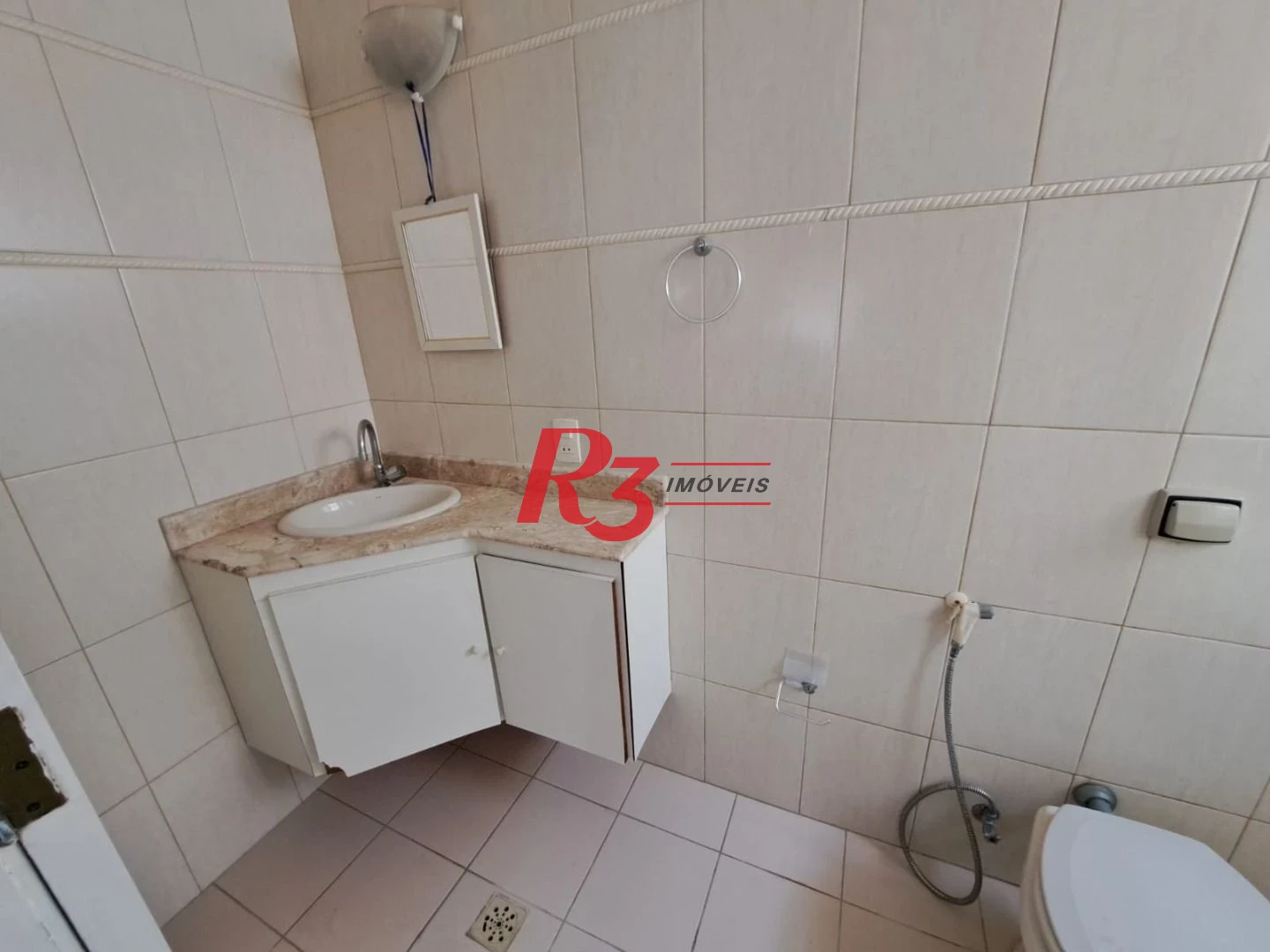 Apartamento com 3 dormitórios à venda, 174 m² por R$ 1.100.000,00 - Gonzaga - Santos/SP