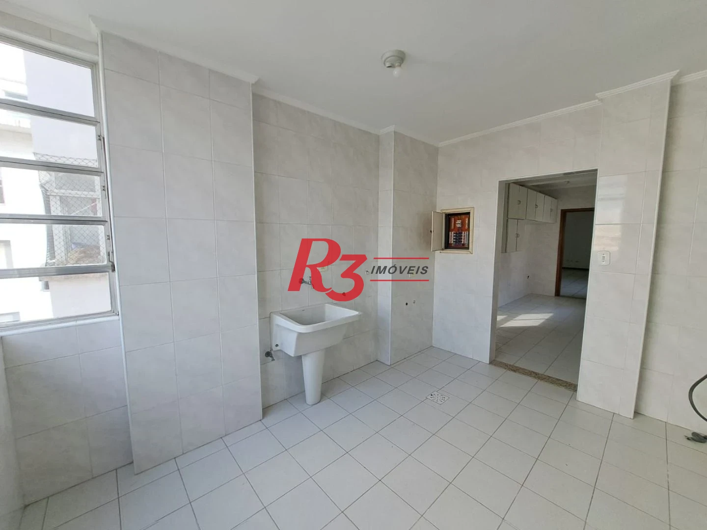 Apartamento com 3 dormitórios à venda, 174 m² por R$ 1.100.000,00 - Gonzaga - Santos/SP