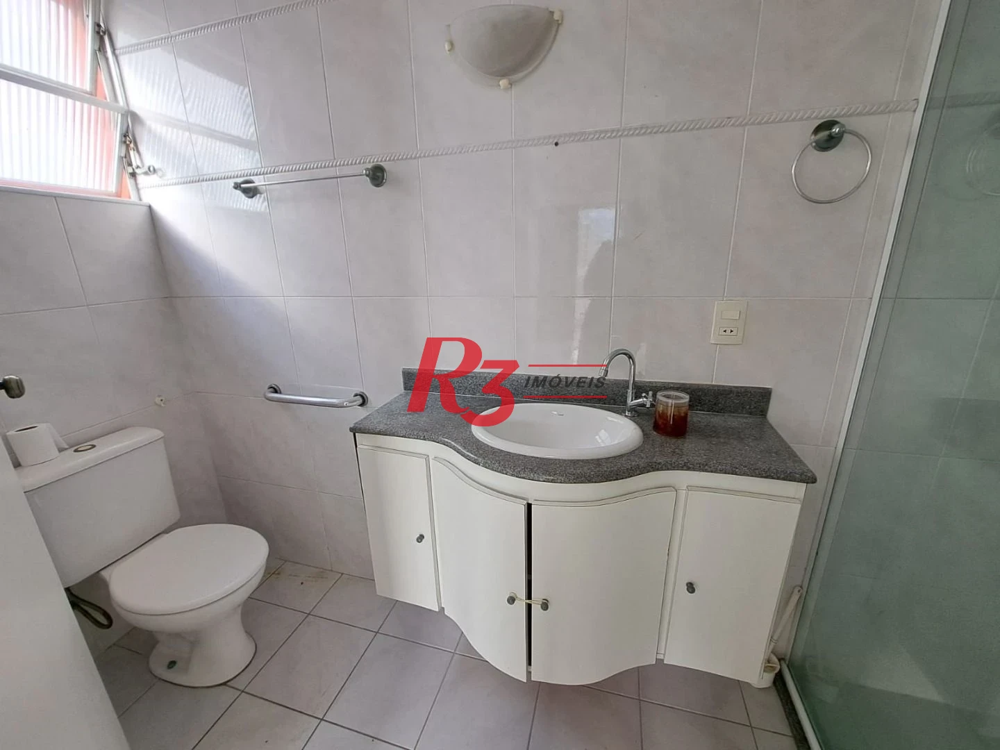 Apartamento com 3 dormitórios à venda, 174 m² por R$ 1.100.000,00 - Gonzaga - Santos/SP