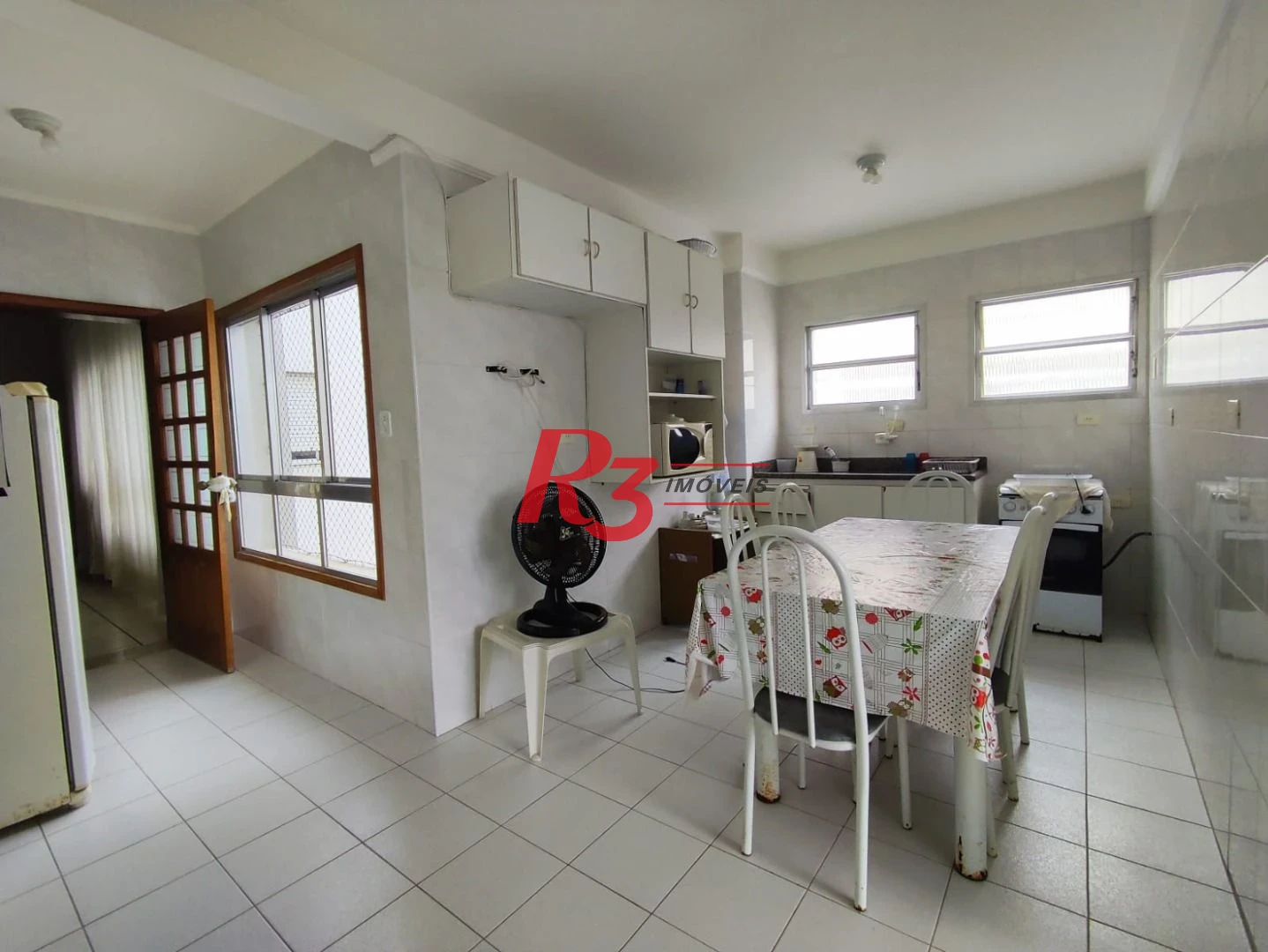 Apartamento com 3 dormitórios à venda, 174 m² por R$ 1.160.000,00 - Gonzaga - Santos/SP