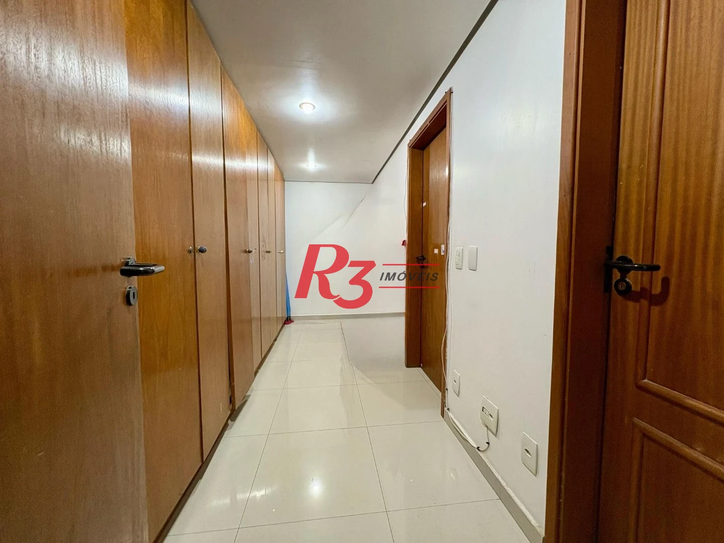 Apartamento com 4 dormitórios à venda, 251 m² por R$ 2.600.000,00 - Pompéia - Santos/SP