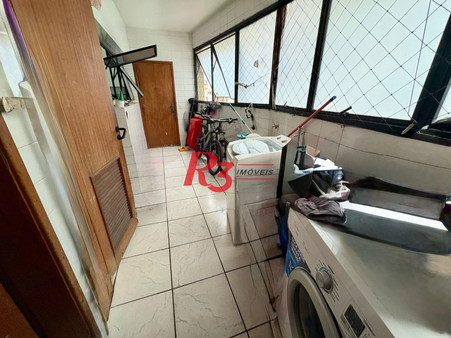 Apartamento com 4 dormitórios à venda, 251 m² por R$ 2.600.000,00 - Pompéia - Santos/SP