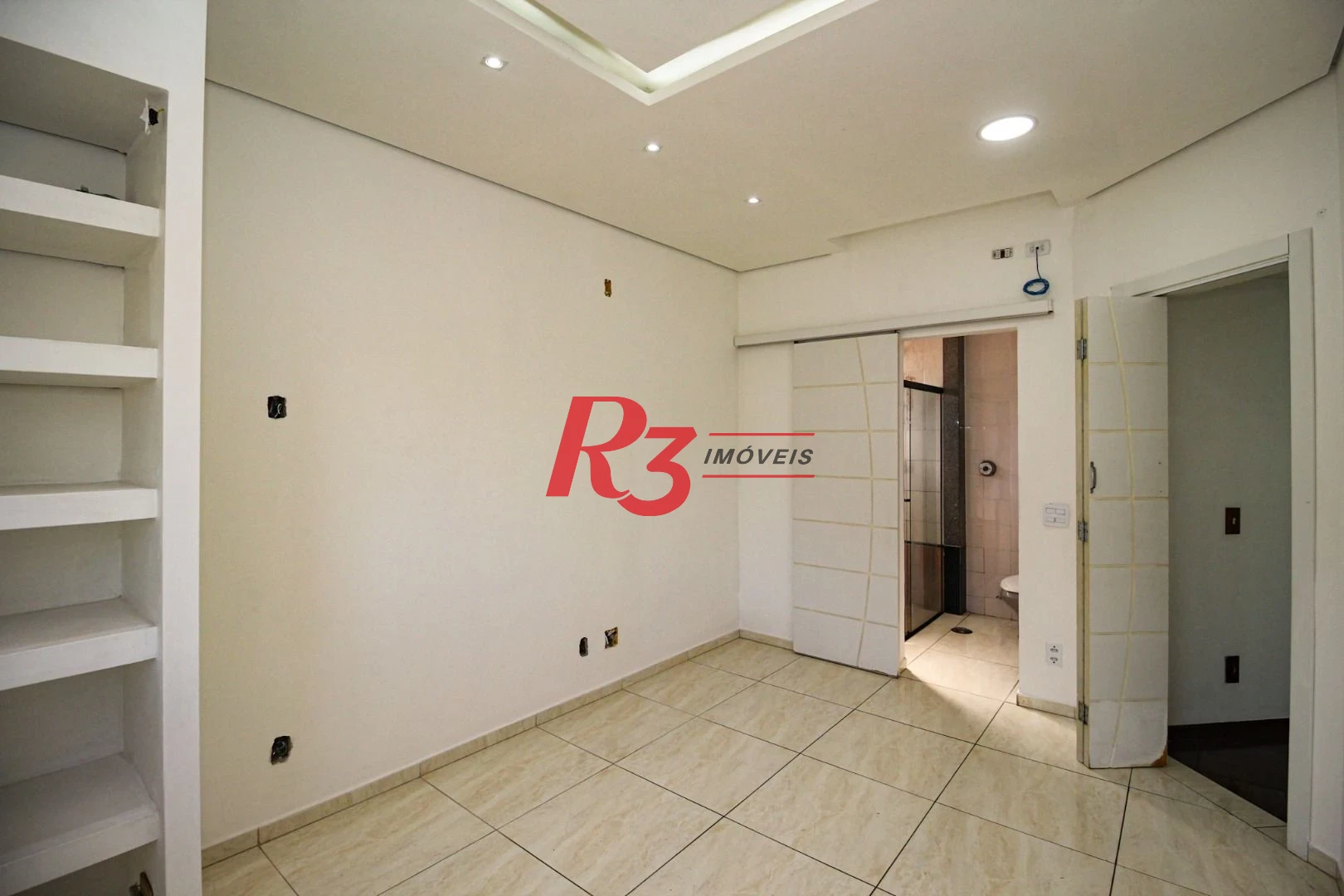 Apartamento com 3 dormitórios à venda, 135 m² por R$ 820.000,00 - Marapé - Santos/SP