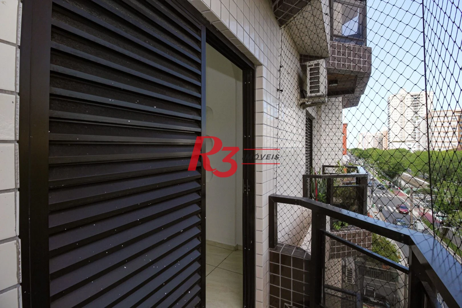 Apartamento com 3 dormitórios à venda, 135 m² por R$ 820.000,00 - Marapé - Santos/SP