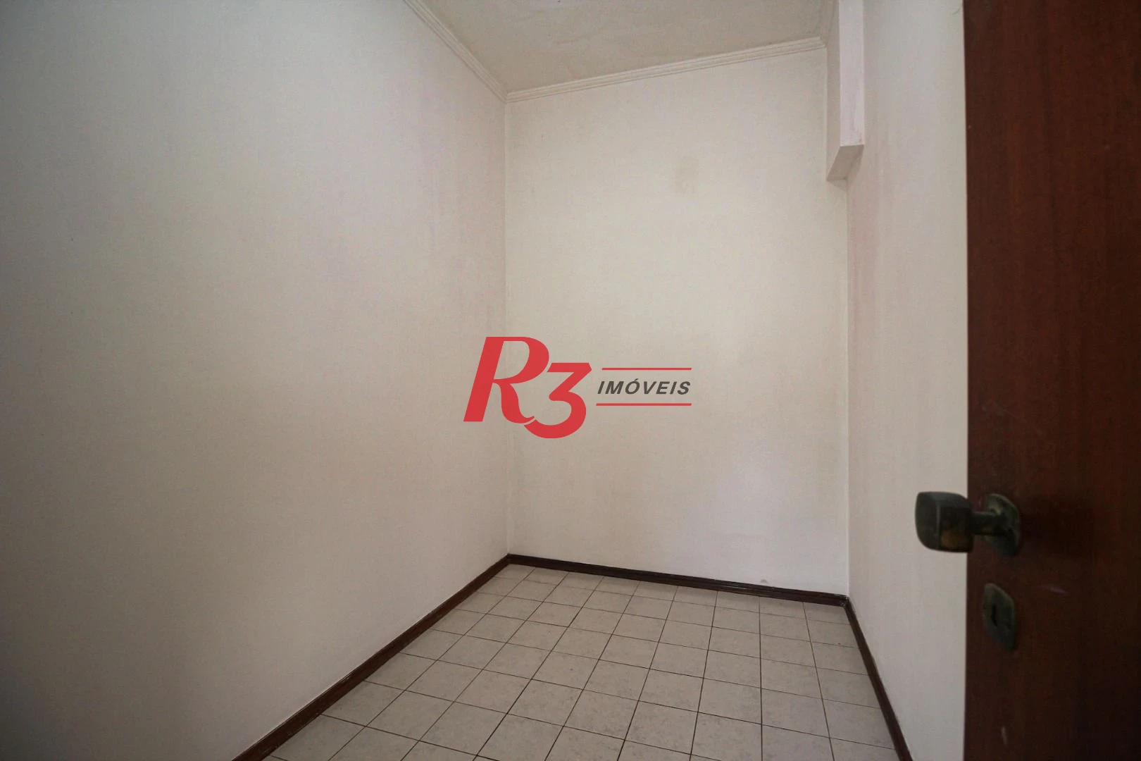 Apartamento com 3 dormitórios à venda, 135 m² por R$ 820.000,00 - Marapé - Santos/SP
