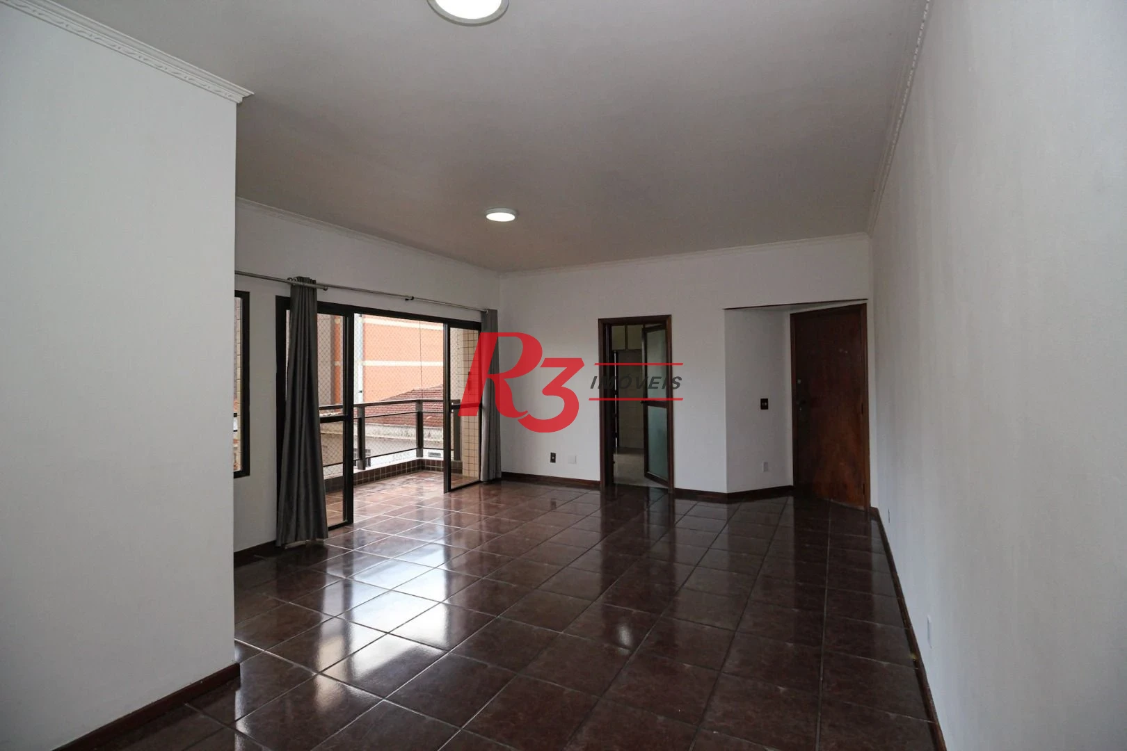Apartamento com 3 dormitórios à venda, 135 m² por R$ 820.000,00 - Marapé - Santos/SP