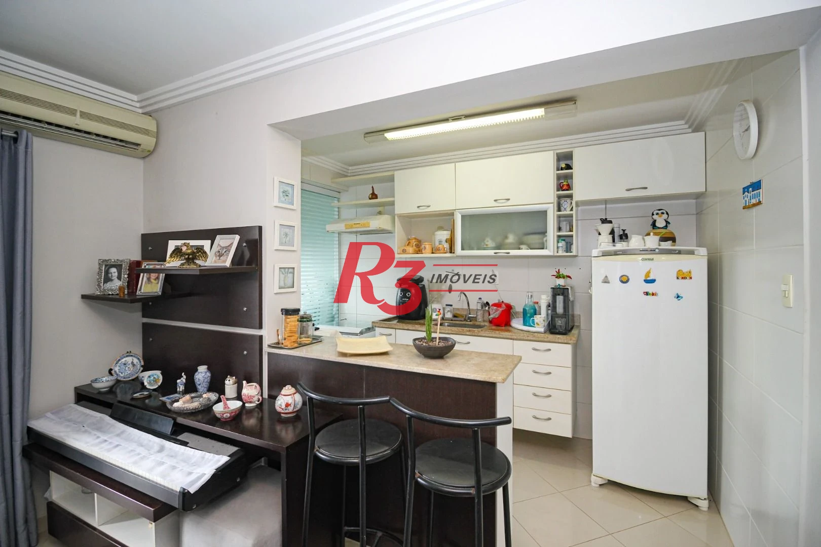 Apartamento com 1 dormitório, 48 m² - venda por R$ 599.000,00 ou aluguel por R$ 5.000,02/mês - Ponta da Praia - Santos/SP