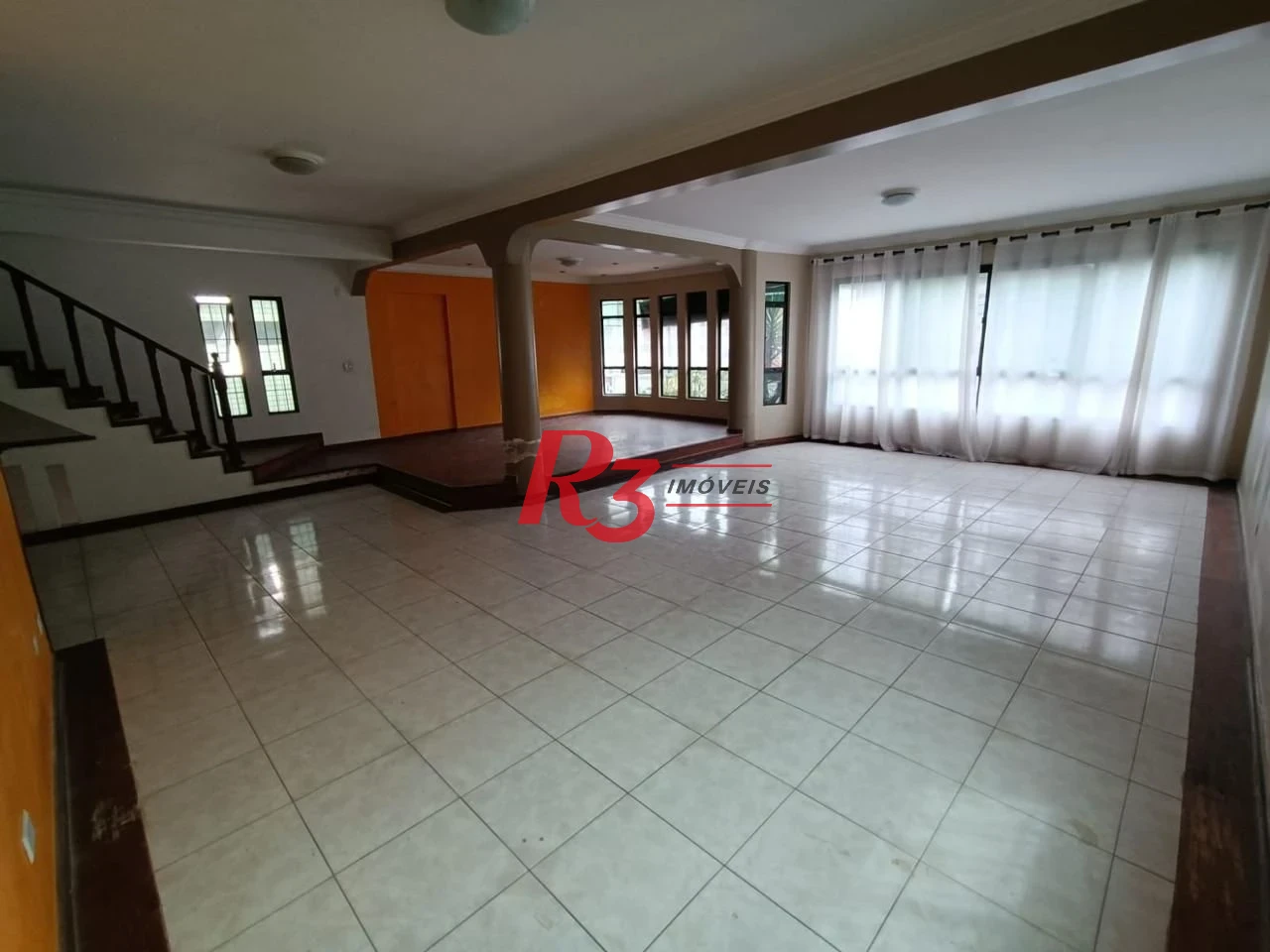 Casa com 4 dormitórios, 357 m² - venda por R$ 1.350.000,00 ou aluguel por R$ 9.700,00/mês - Aparecida - Santos/SP