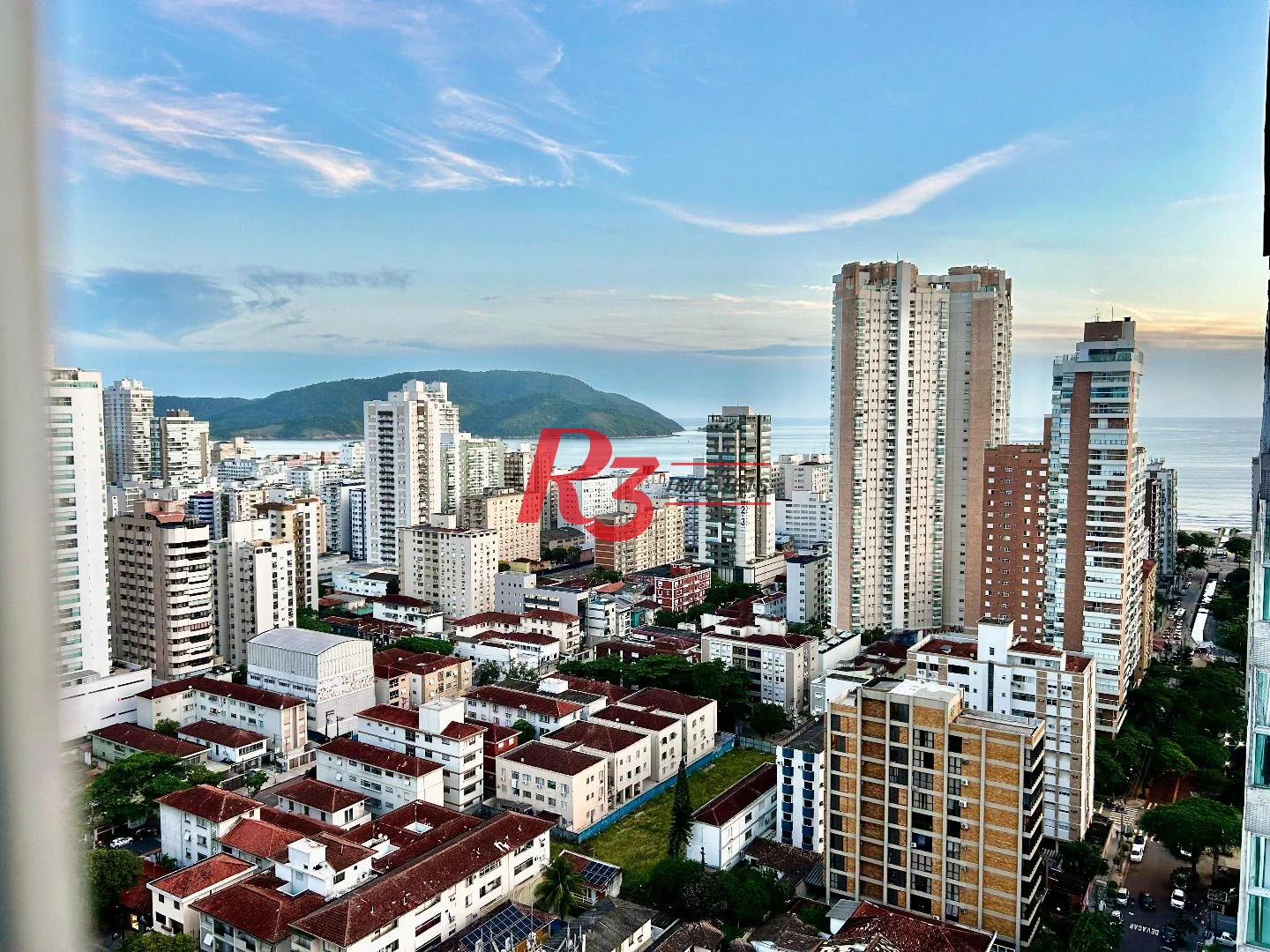 Apartamento com 3 dormitórios à venda, 171 m² por R$ 2.300.000,00 - Embaré - Santos/SP