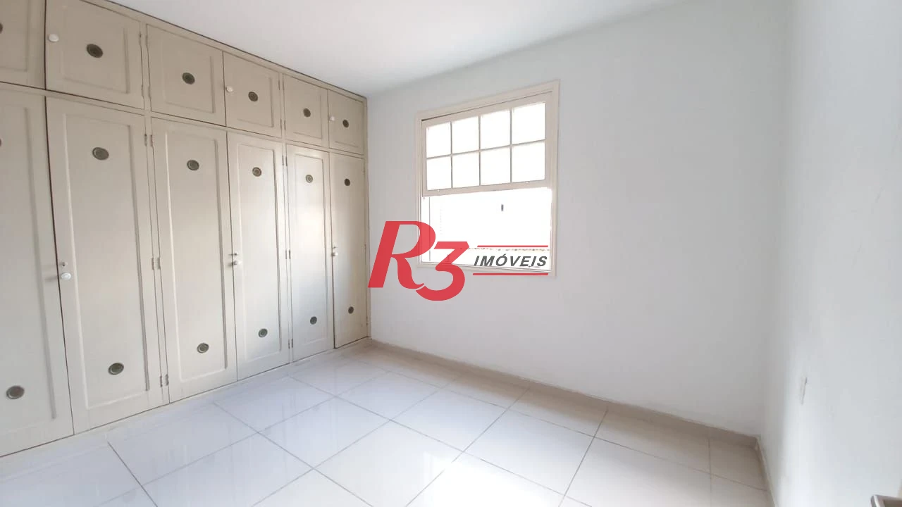 Apartamento com 2 dormitórios à venda, 60 m² por R$ 335.000,00 - Marapé - Santos/SP