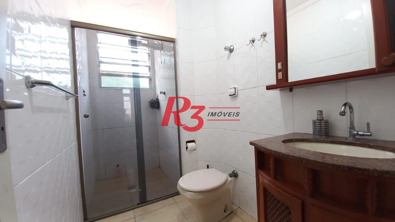 Apartamento com 2 dormitórios à venda, 60 m² por R$ 335.000,00 - Marapé - Santos/SP