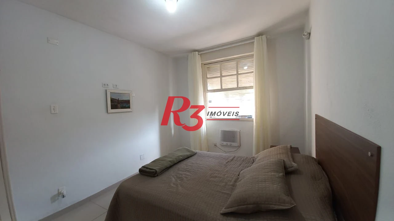 Apartamento com 2 dormitórios à venda, 60 m² por R$ 335.000,00 - Marapé - Santos/SP